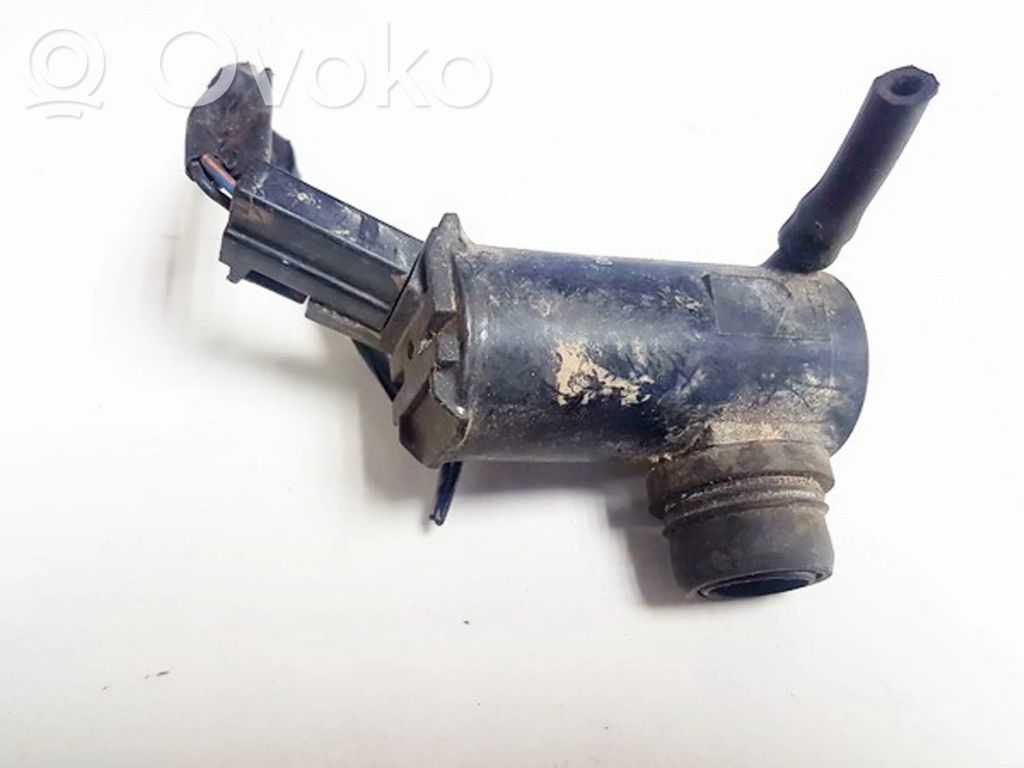Mazda 626 Windscreen/windshield washer pump 