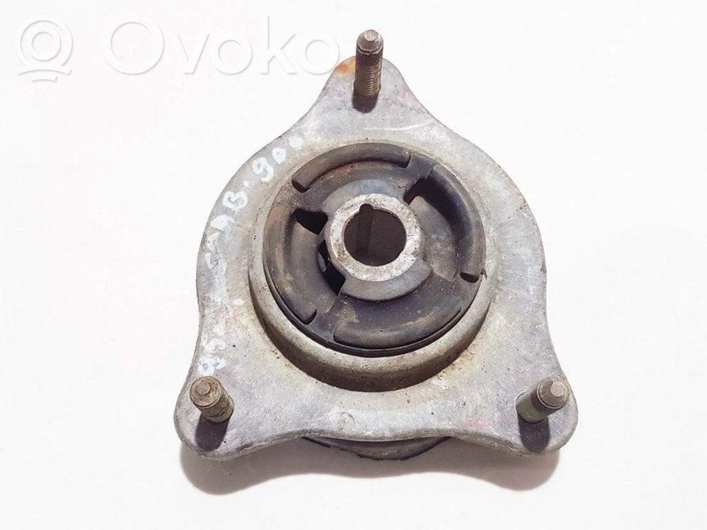 Saab 900 Coil spring mount 