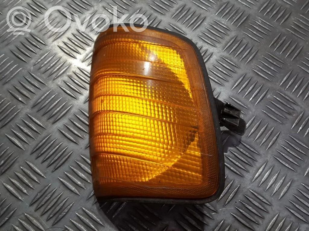 Mercedes-Benz E W124 Frontblinker 