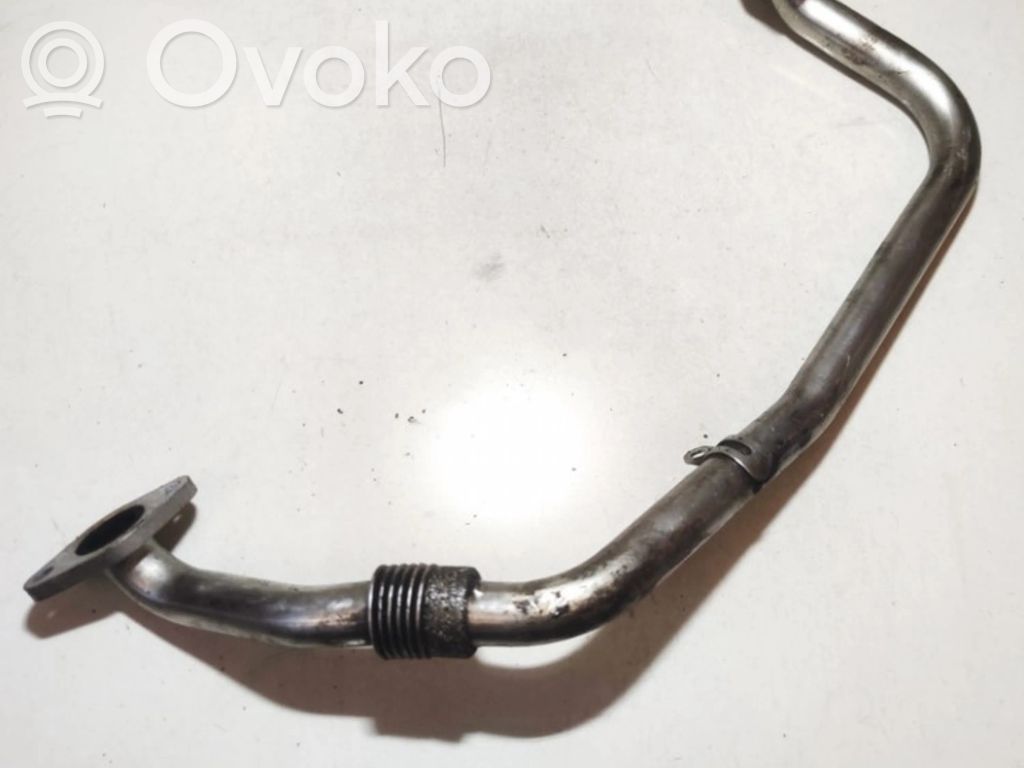 Volkswagen PASSAT B6 Linea/tubo flessibile della valvola EGR 