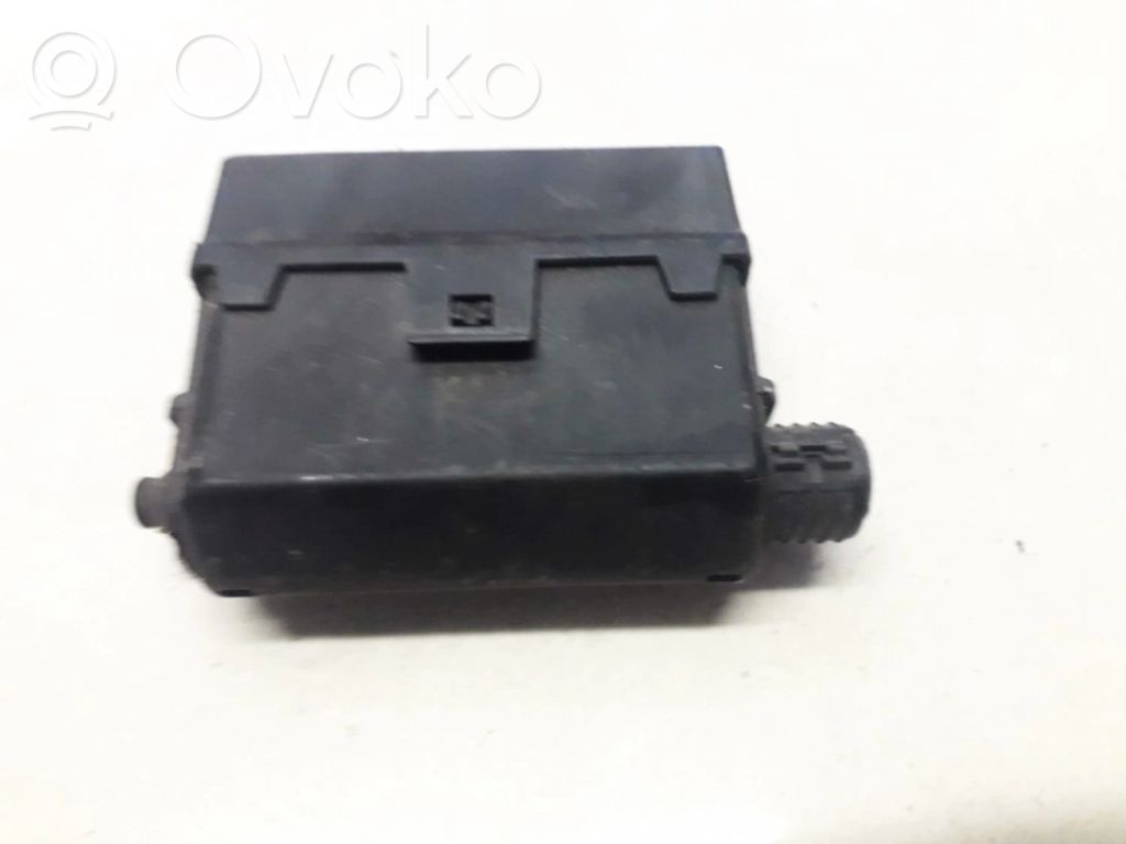 Opel Zafira A Set scatola dei fusibili