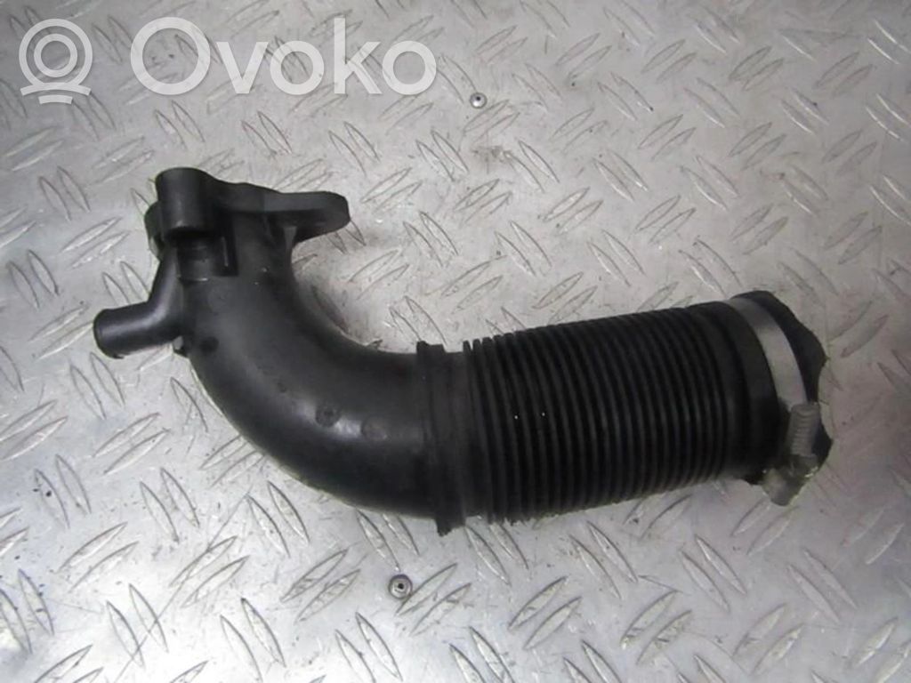 Opel Agila A Einzelteil Lufteinlasskanal 