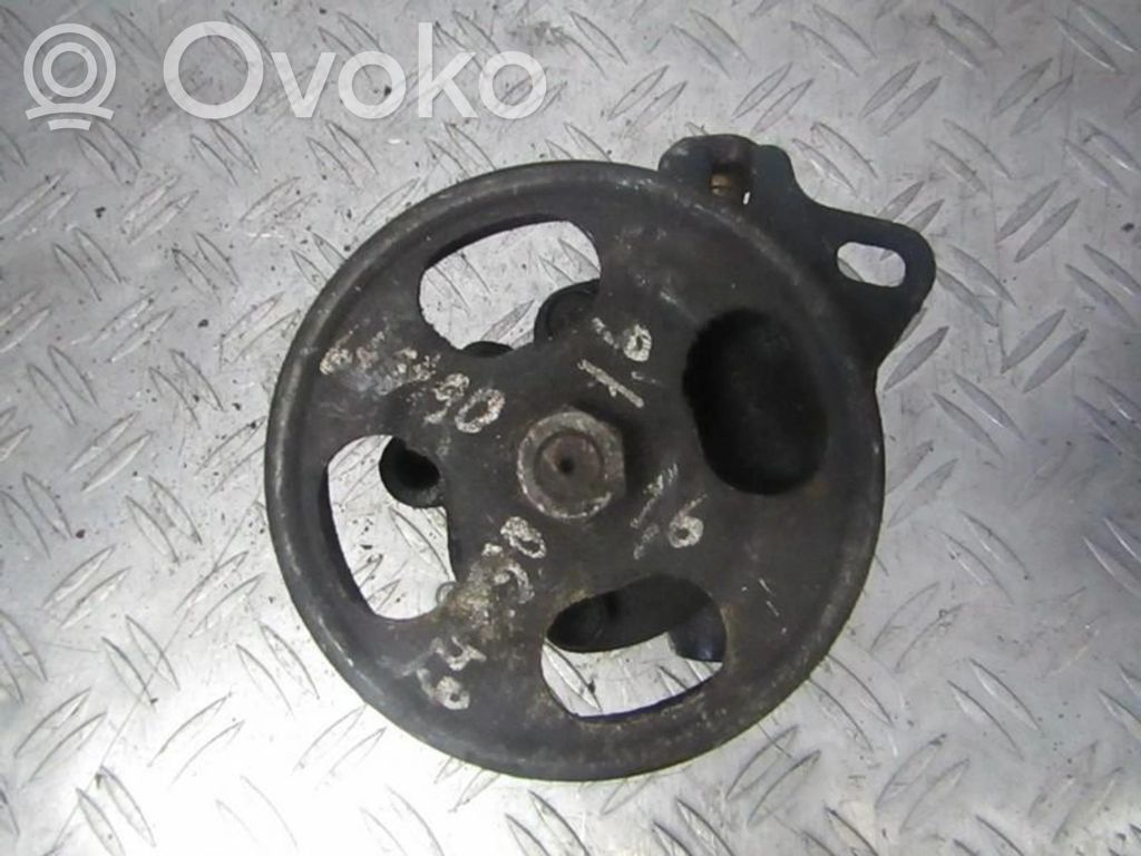 Nissan Sunny Servopumpe 