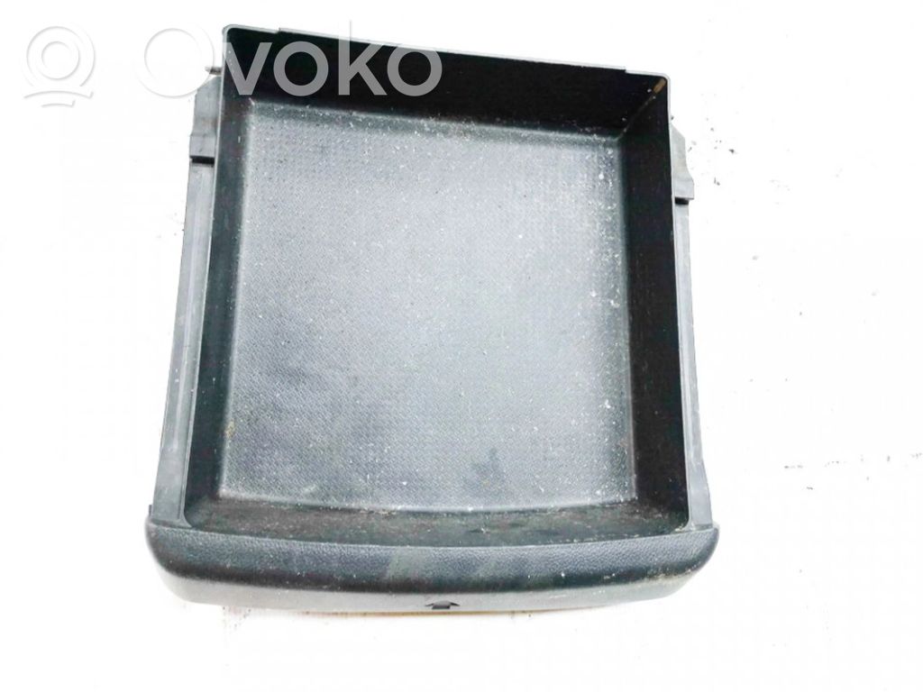 Chevrolet Captiva Handschuhfach 
