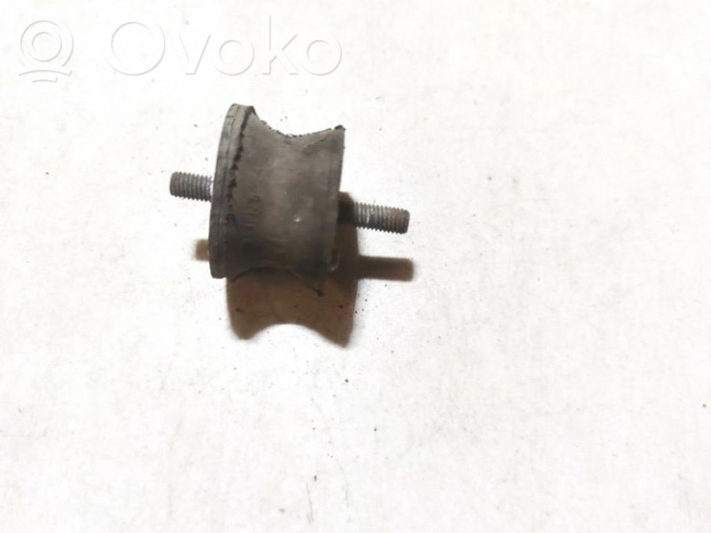 BMW 5 E39 Suport tampon motor 