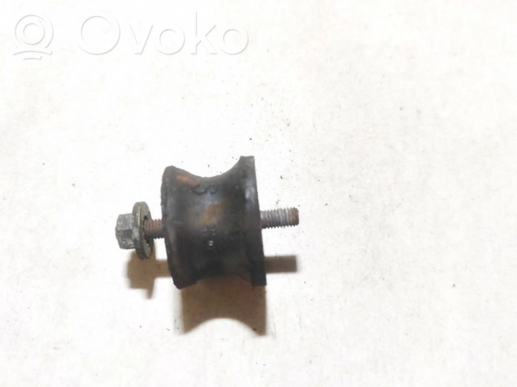 BMW 3 E46 Engine mount bracket 