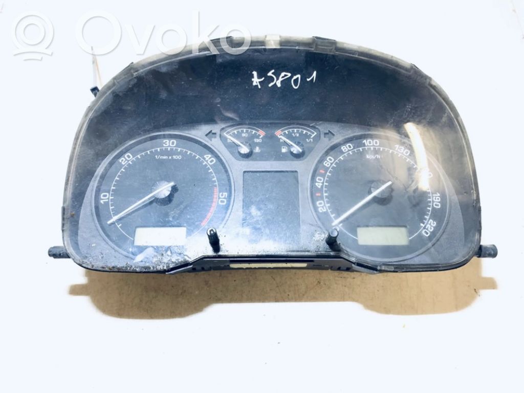 Skoda Octavia Mk1 (1U) Tachimetro (quadro strumenti) 