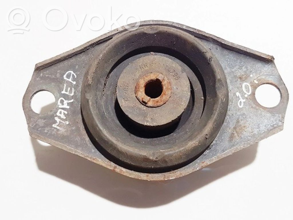 Fiat Marea Engine mount bracket 