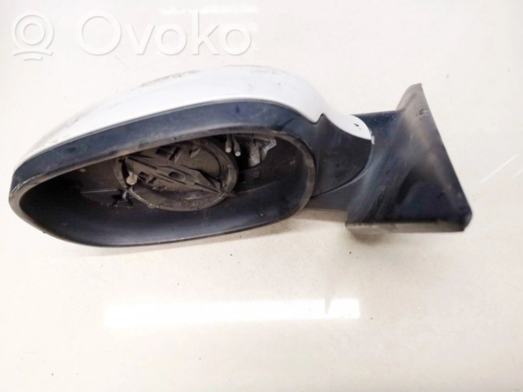 Veidrodėlio plastikinė apdaila   E1021017,E1021017