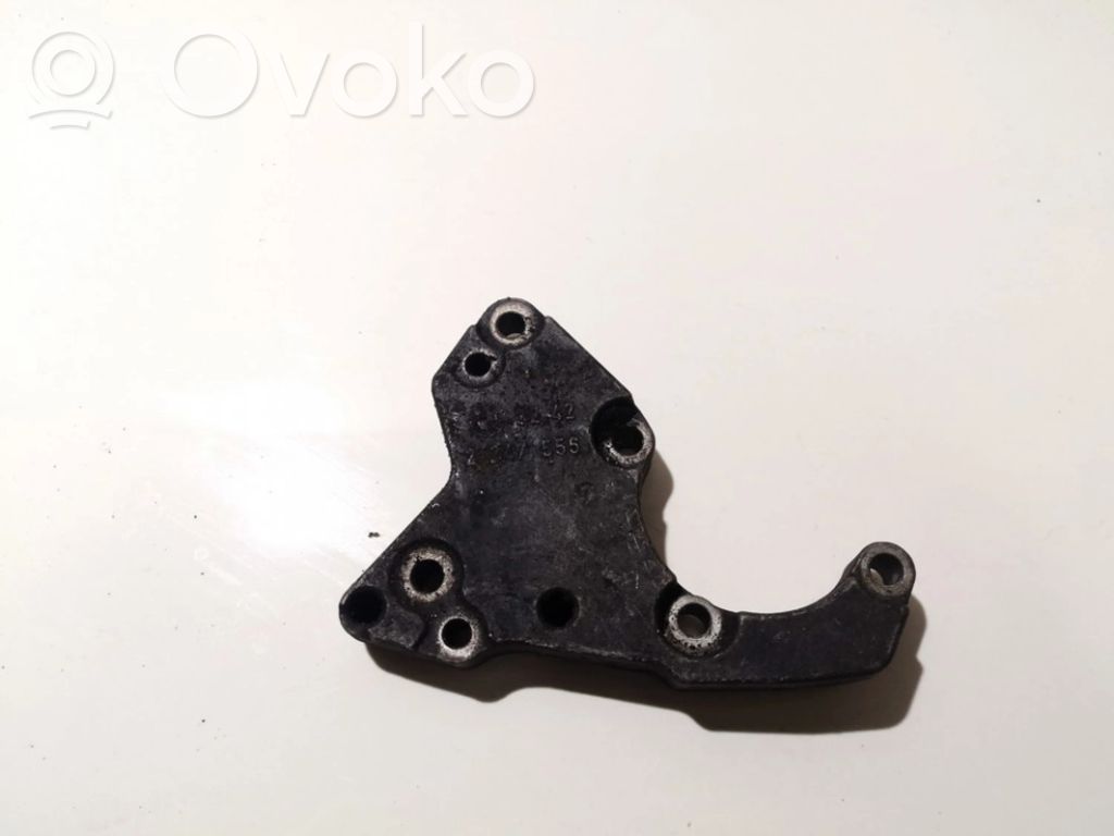 Soporte de montaje del motor (Usadas)   2247556,2247556