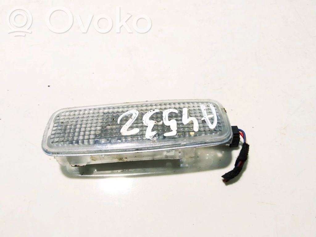 Otras luces interiores   4E0947105,4E0947105