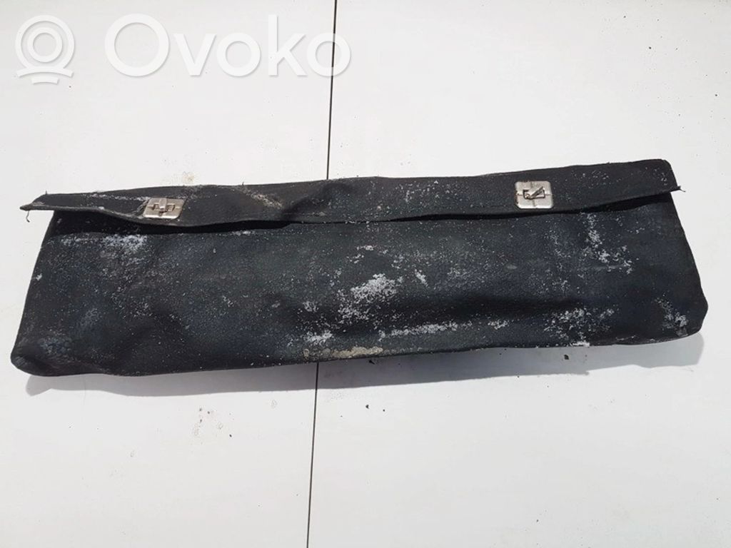 Volkswagen Golf III Triangle d'avertissement 