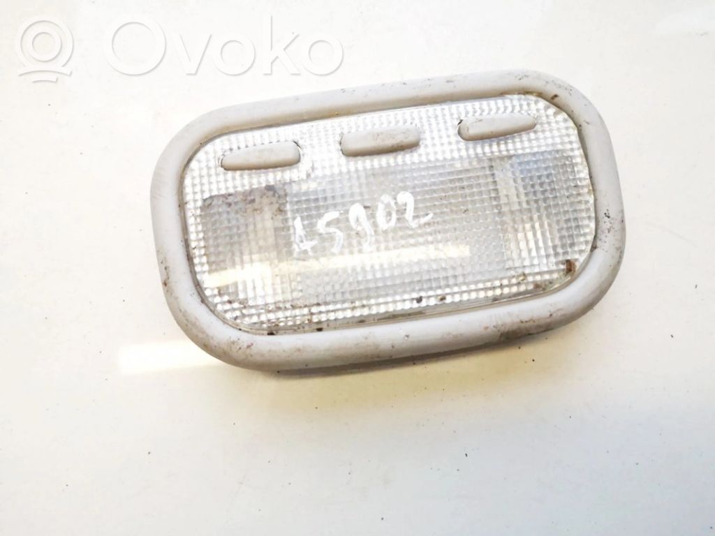 Citroen C5 Takaistuimen valo 