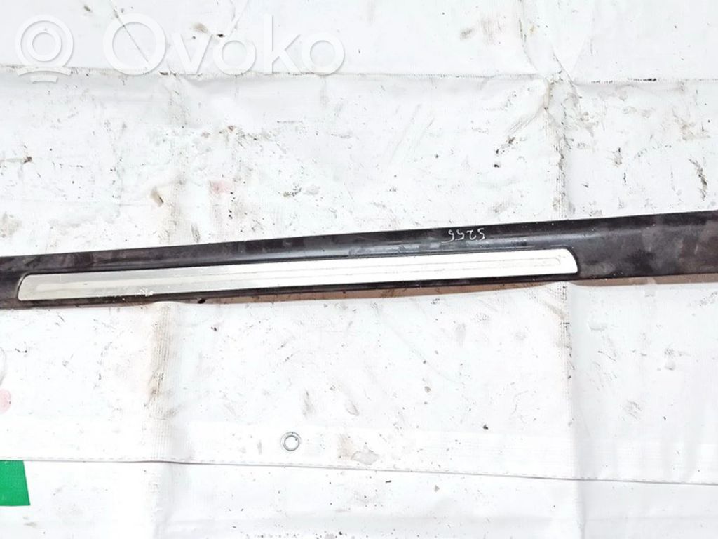 Audi A6 S6 C6 4F Listwa progowa przednia 
