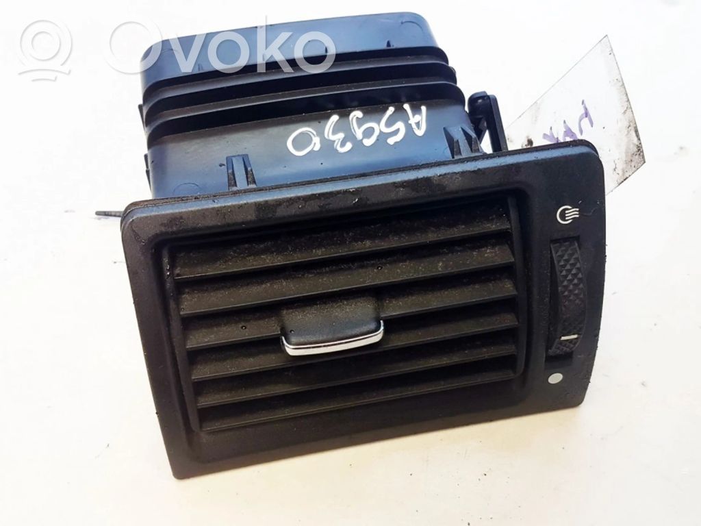 Ford Mondeo Mk III Griglia di ventilazione centrale cruscotto 