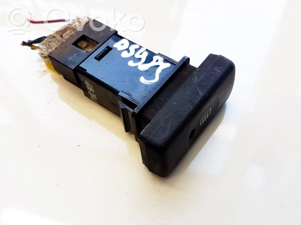 Windscreen/window heater switch