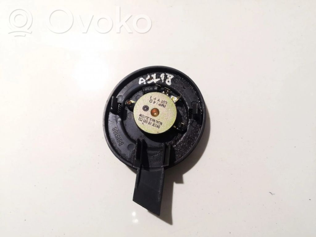 KIA Carnival Altavoz de la puerta delantera 