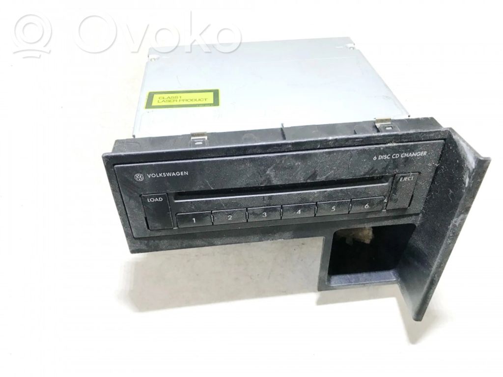 Volkswagen Touran I Unità principale autoradio/CD/DVD/GPS