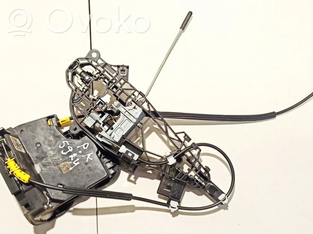 Etuoven lukko   13597527,915C303907718S,13597527,3035077G,3041141,915C303907718S,E119750