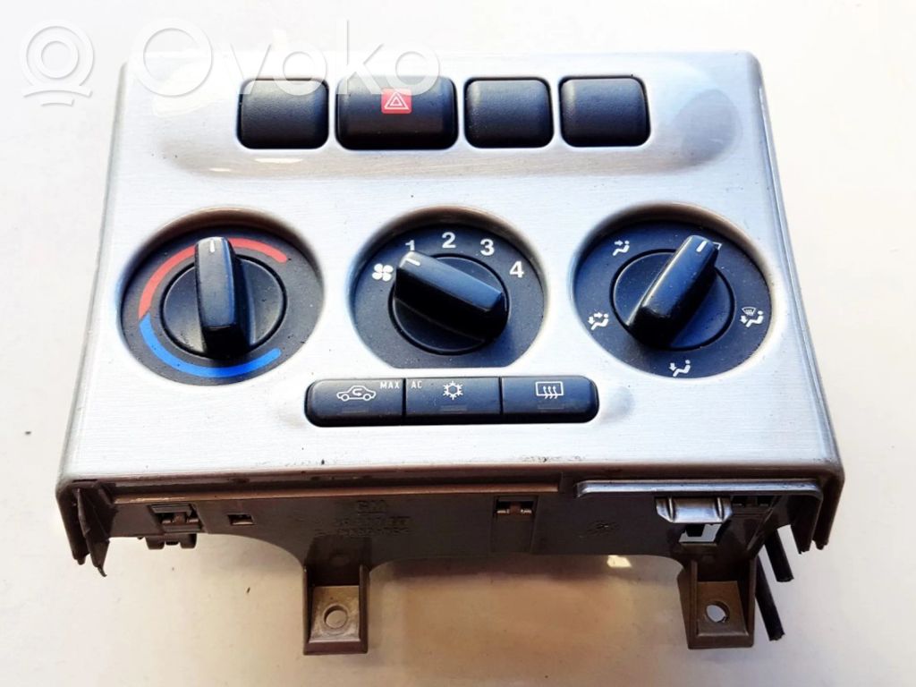 Panel klimatyzacji   90589777,90589777