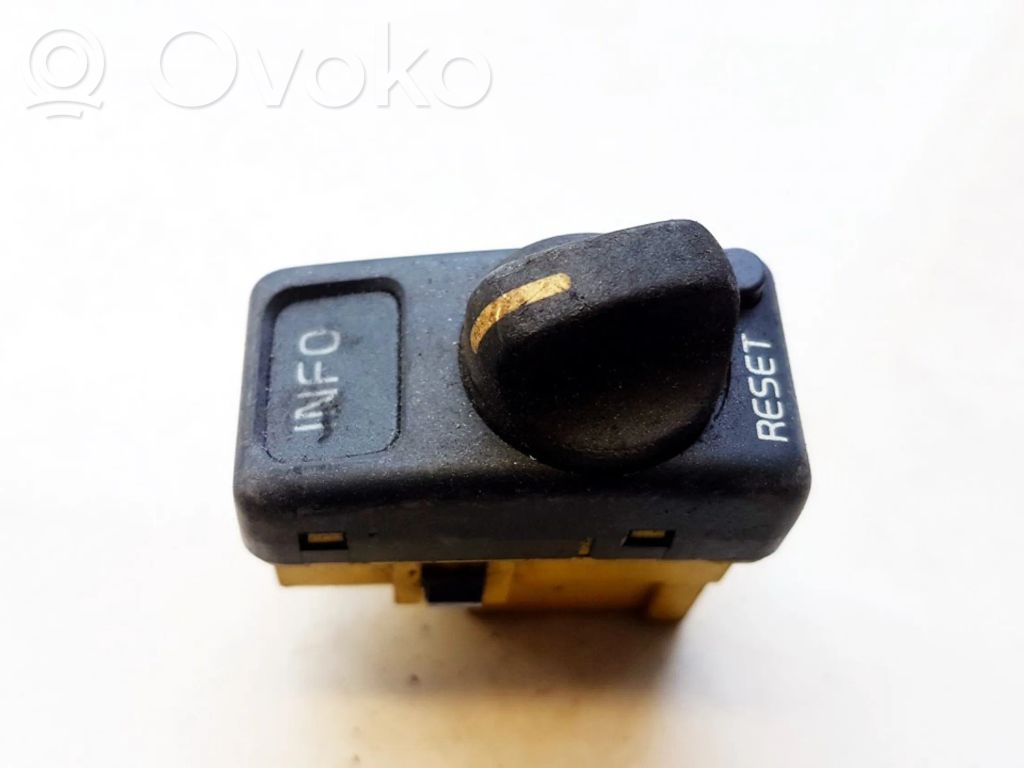 Volvo S70  V70  V70 XC Sonstige Schalter / Griffe / Umschalter 