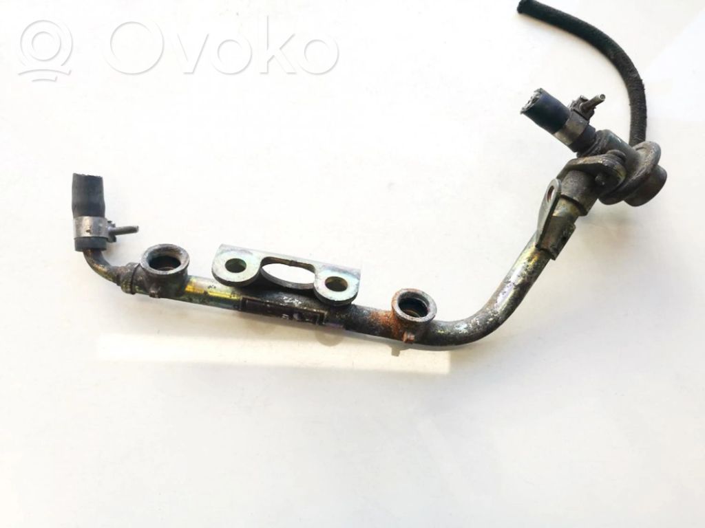 Subaru Legacy Polttoainepääputki 