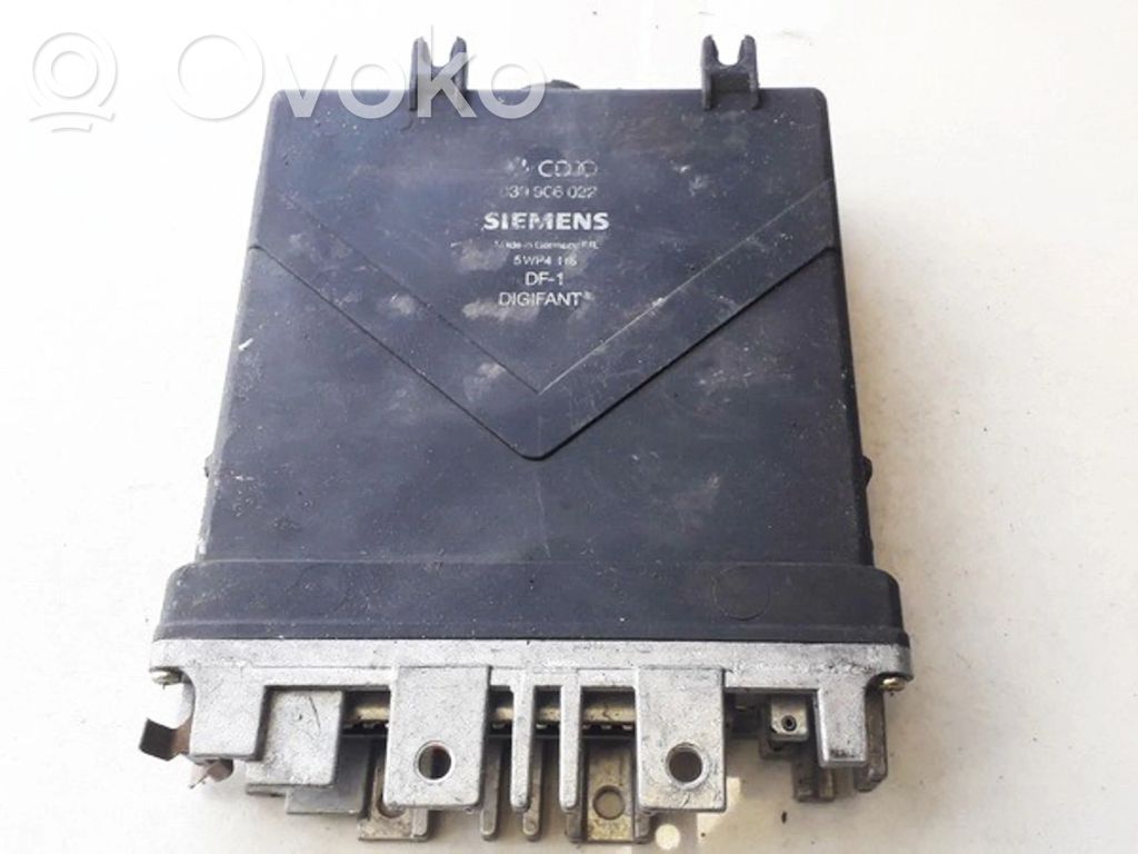 Audi 80 90 S2 B4 Unitate/modul de control motor 