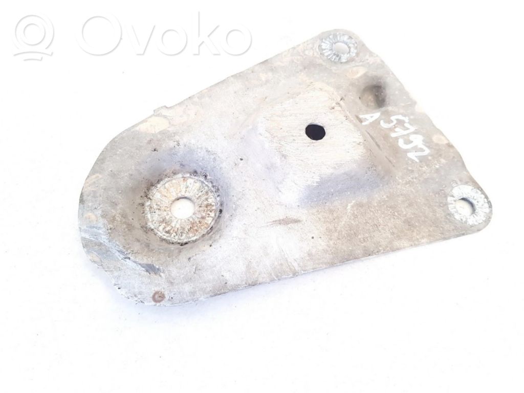 Skoda Superb B5 (3U) Engine mounting bracket 