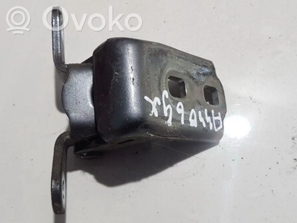 Opel Insignia A Takaoven alasarana