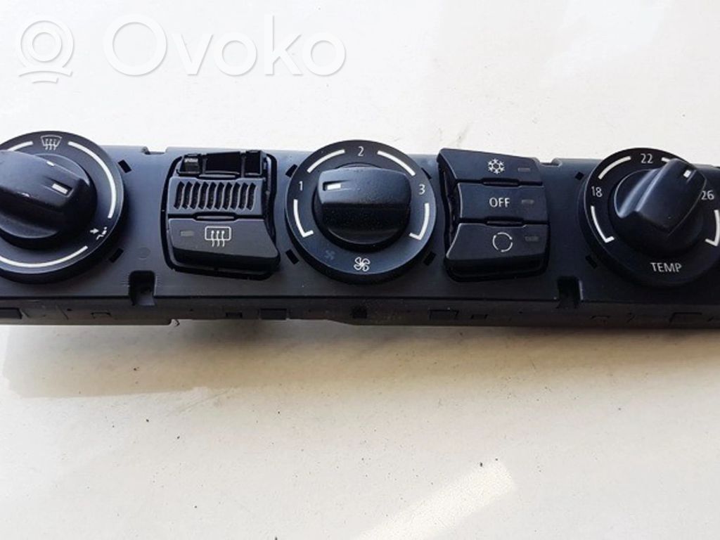 BMW 5 E60 E61 Climate control unit 