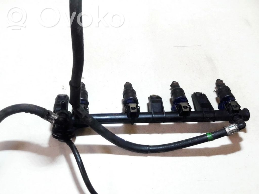 Renault Megane I Tuyau de conduite principale de carburant
