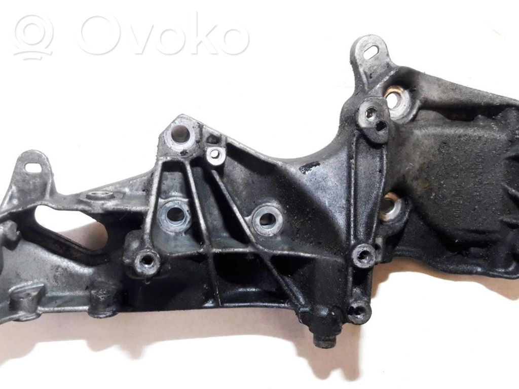 Renault Megane I Supporto di montaggio del motore (usato)
