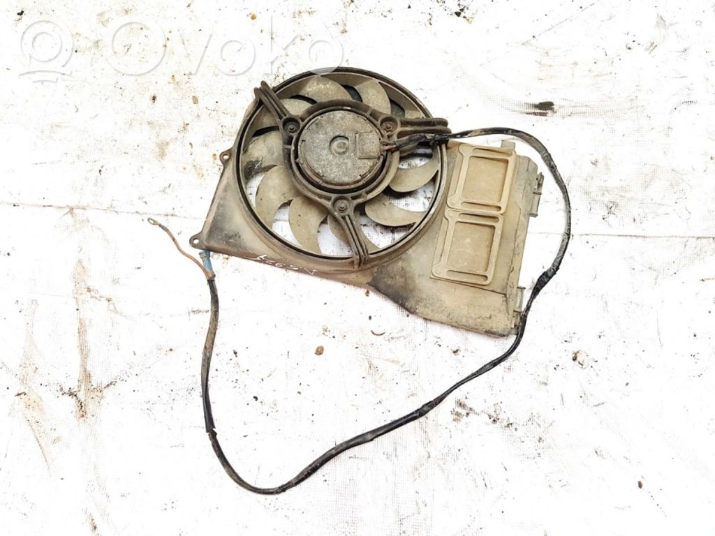 Audi A6 S6 C4 4A Suport ventilator radiator 