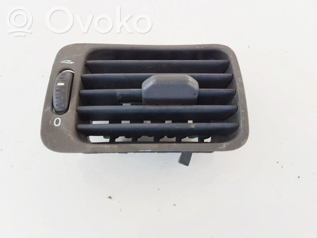 Volvo S80 Rejilla de ventilación central del panel 