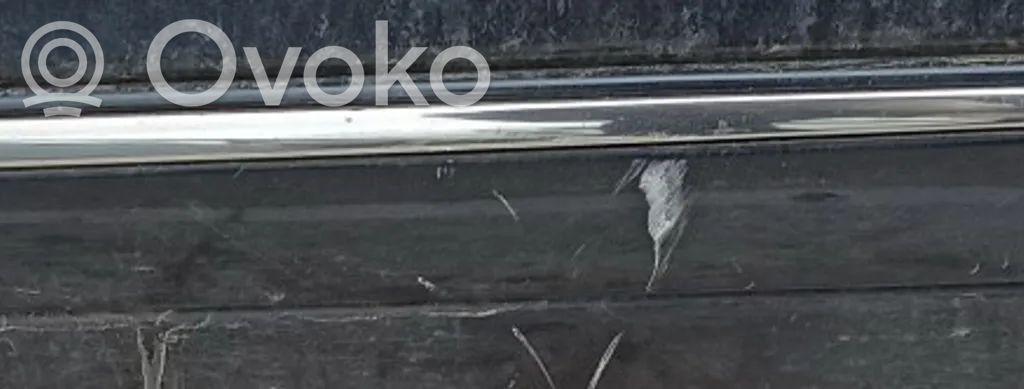Mercedes-Benz E W211 Mască ușă spate (turnată)