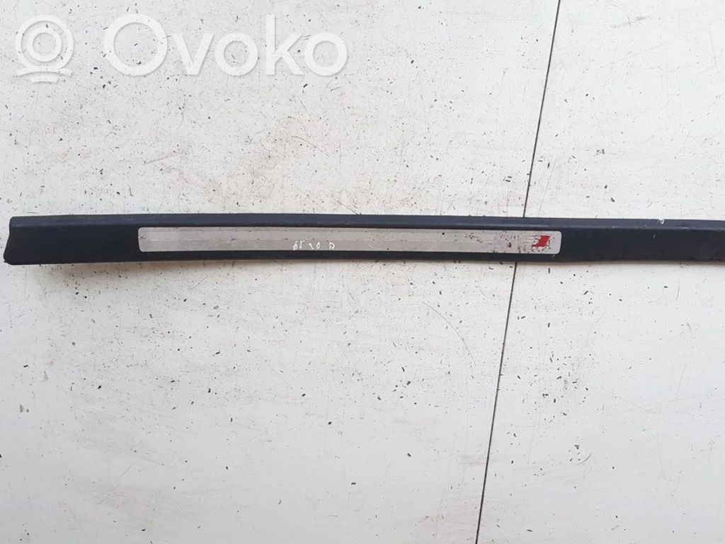 Audi A3 S3 8P Copertura del rivestimento del sottoporta anteriore 