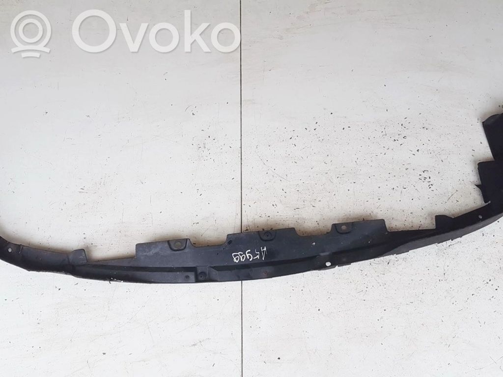 KIA Carens II Adaos inferior bară față 