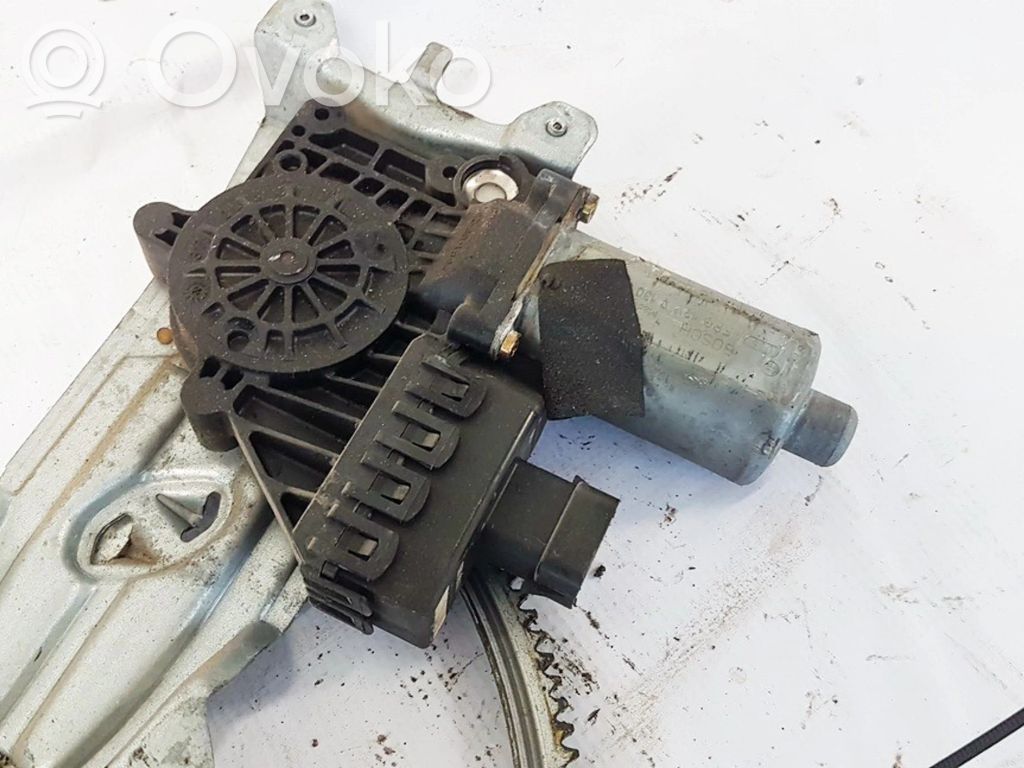 Opel Astra G Motorino alzacristalli della portiera anteriore