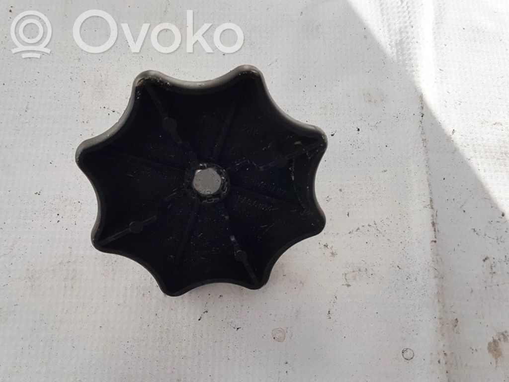 Support roue de secours   6Q0803899B,6Q0803899B,6Q0803899B,6Q0803899B