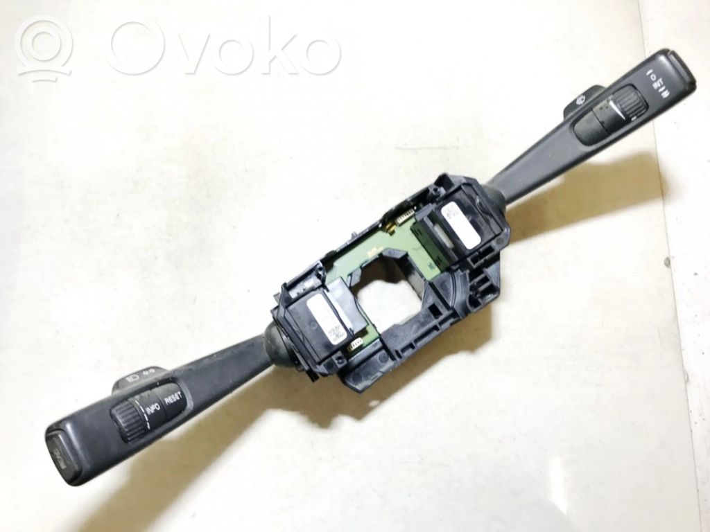 Volvo S60 Leva/interruttore dell’indicatore di direzione e tergicristallo 