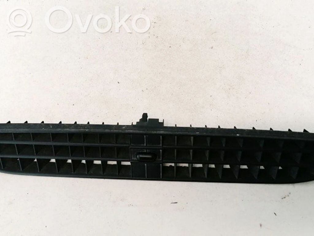 Grille d'aération centrale   4B0819635,4B0819635