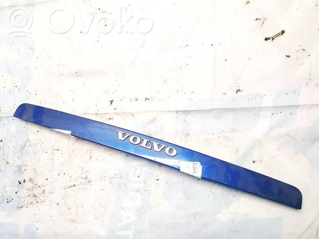 Volvo V50 Takaluukun rekisterikilven valon palkki 