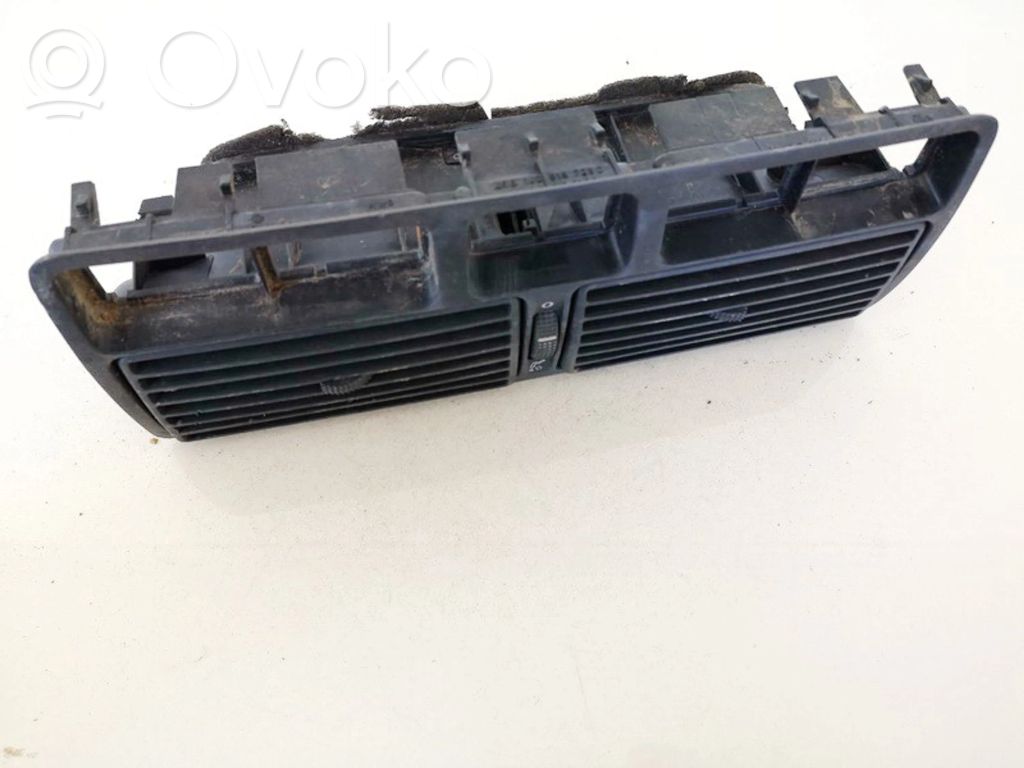 Volkswagen Golf IV Grille d'aération centrale