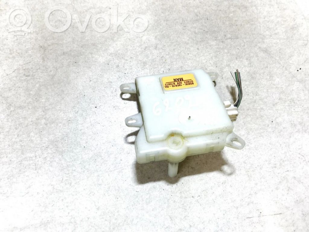Seat Alhambra (Mk1) Moteur / actionneur de volet de climatisation 