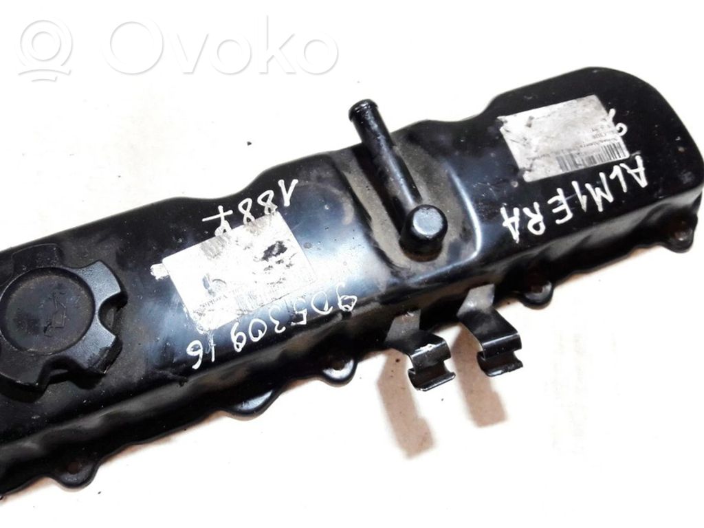 Nissan Almera Pokrywa zaworów 