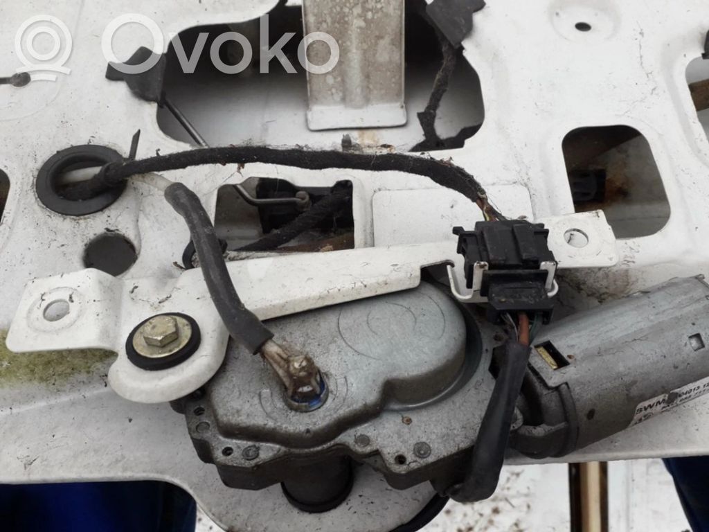 Volkswagen Polo III 6N 6N2 6NF Silniczek wycieraczki szyby tylnej
