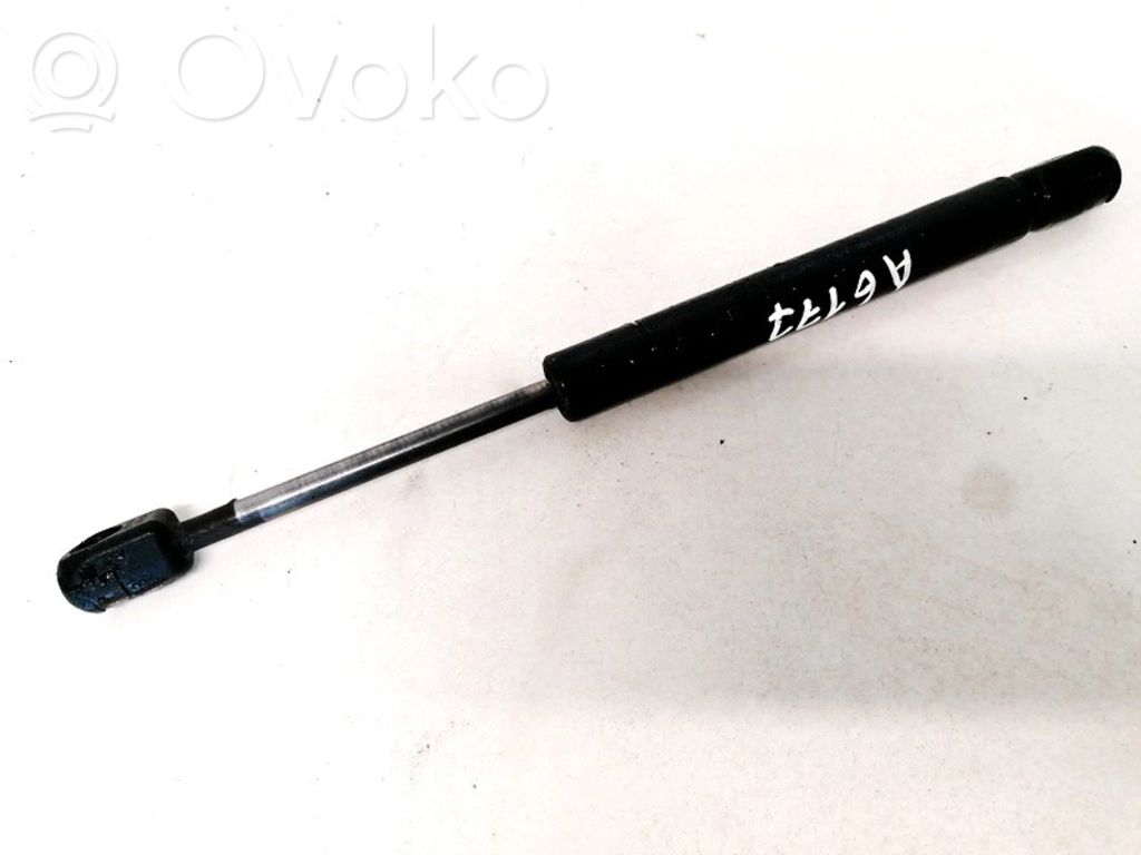 Audi A4 S4 B5 8D Amortizor hayon 