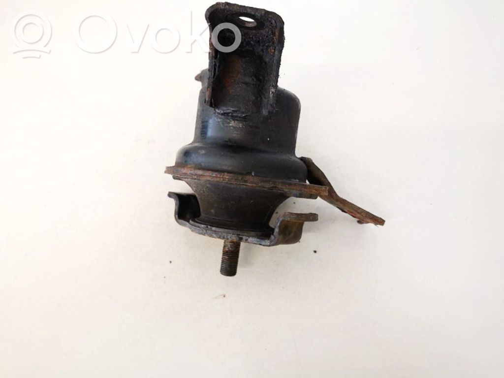 Mitsubishi Outlander Engine mount bracket 