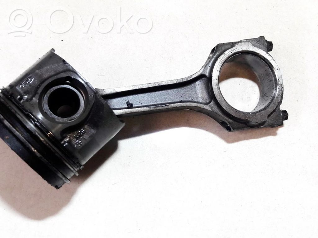 Ford Mondeo Mk III Pistón con biela 