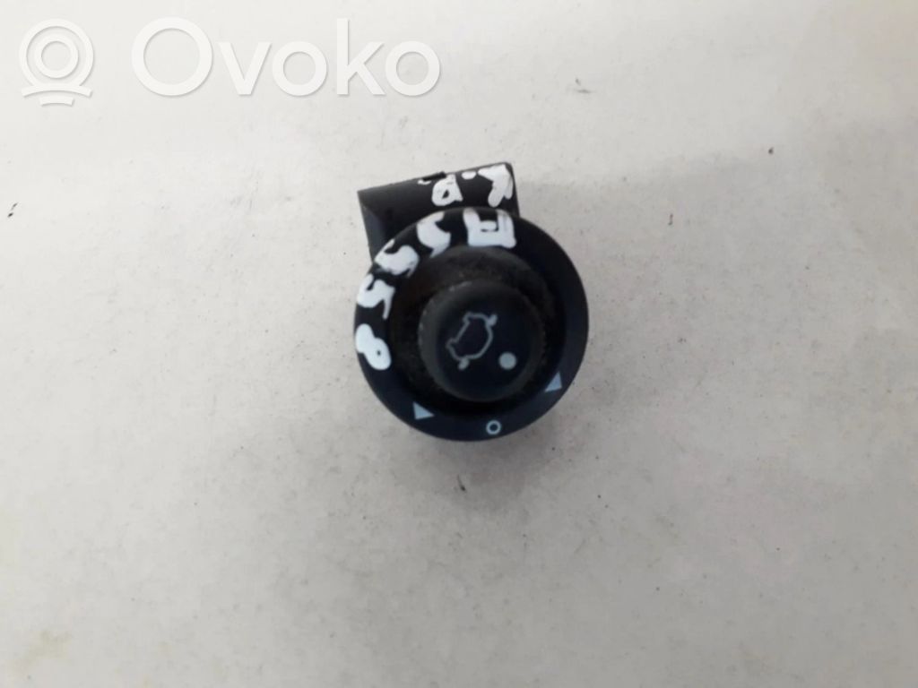Ford Focus Wing mirror switch 